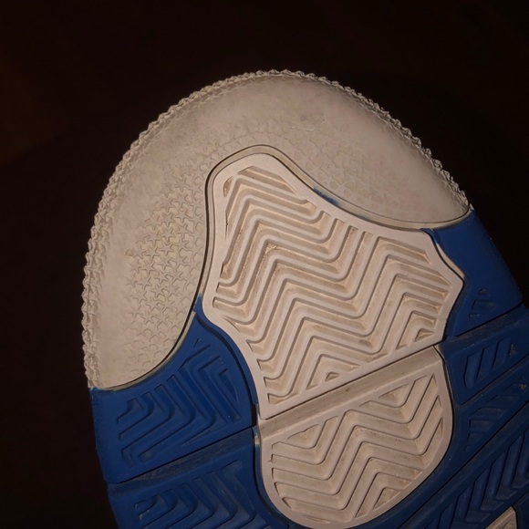 Jordan 4 retro size 7 condition 7-10 - Picture 3 of 5